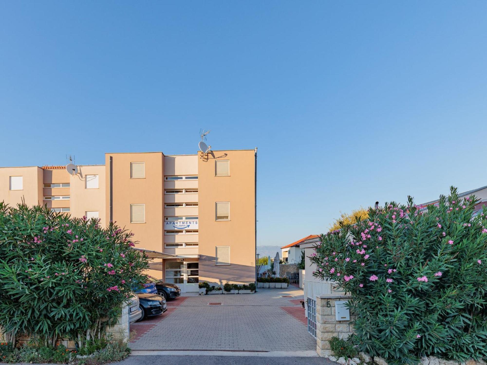 Apartment Mlasina-3 By Interhome Nin Dış mekan fotoğraf